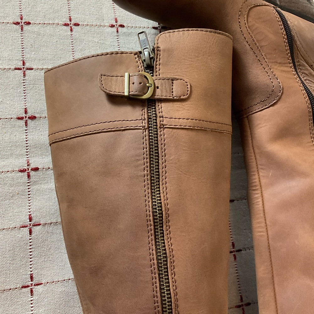 BORN Fannar Distressed Brown Leather Knee High Boots Size 6 NWOB Riding Boots - Picture 10 of 12